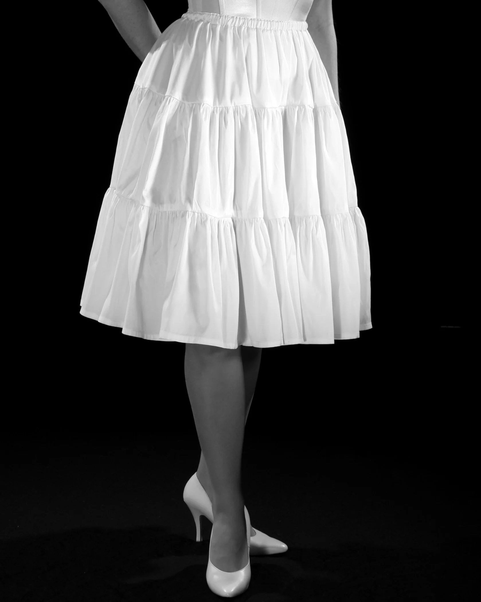Period+Corsets+mid+20th+